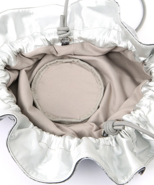 FREE'S MART(フリーズマート)の「◆プチリボン巾着バッグ(ハンドバッグ・レディース・グレー/ブラック・フリ-)」の3枚目の写真