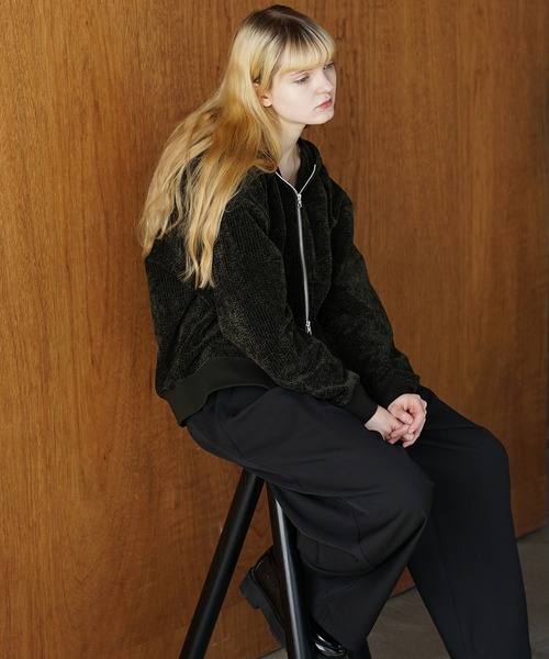 MinoriTY（マイノリティ）の「【MinoriTY】ヘビーウェイトコーデュロイダブルジップフードパーカー メンズ フーディー ショート丈 短丈 ジップアップ セットアップ対応 ベロアライク ウィメンズ ユニセックス 春服（パーカー・メンズ・グレー/ブラック/ネイビー/ベージュ/カーキ/ブラウン・FREE/M/L）」の19枚目の写真