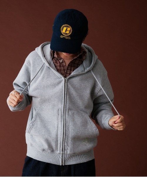 Adoon plain（アドーンプレーン）の「LEAF LOGO FULL GIP HOODIE ／リーフロゴフルジップフーディ（パーカー・メンズ・ライトグリーン/アッシュグレー/杢グレー・MEDIUM/LARGE）」の5枚目の写真