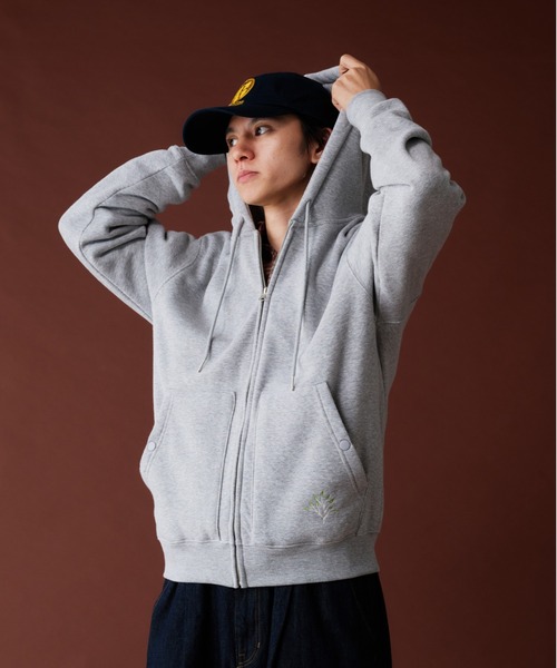Adoon plain（アドーンプレーン）の「LEAF LOGO FULL GIP HOODIE ／リーフロゴフルジップフーディ（パーカー・メンズ・ライトグリーン/アッシュグレー/杢グレー・MEDIUM/LARGE）」の10枚目の写真