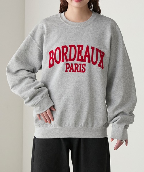 GILDAN（ギルダン）の「GILDAN アソートロゴ オーバーサイズ裏起毛スウェットプルオーバー（スウェット・レディース・チャコールグレー/レッド/ブラック/ネイビー/アッシュグレー/オフホワイト/杢グレー/トップグレー/ブラウン・L/M/S）」の21枚目の写真