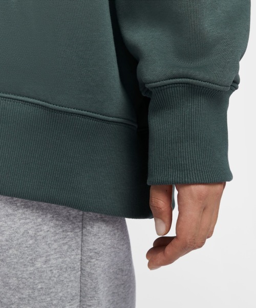 NIKE(ナイキ)の「【NIKE】オーバーサイズド フェニックスフリース 1/4ジップ ポロ 長袖 ウィメンズ(スウェット・レディース・ブラック/モスグリーン/ホワイト系その他7・M/L/S)」の12枚目の写真