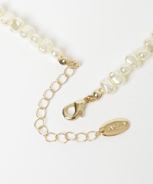 SMELLY（スメリー）の「イビツパールネックレス（ネックレス・レディース・アイボリー・-）」の2枚目の写真