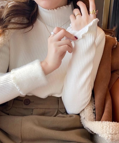 by LEGNA(バイレグナ)の「裏起毛メロウモックネックニット(ニット/セーター・レディース・ブラック/グレー/ホワイト/ベージュ/モカ・FREE)」の7枚目の写真