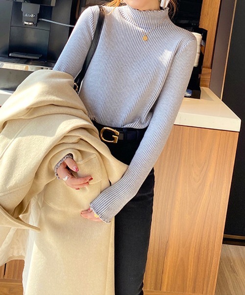 by LEGNA(バイレグナ)の「裏起毛メロウモックネックニット(ニット/セーター・レディース・ブラック/グレー/ホワイト/ベージュ/モカ・FREE)」の9枚目の写真