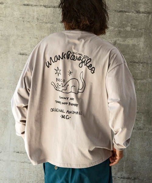 Mark Gonzales(マーク・ゴンザレス)の「【WEB・直営店限定】MARK GONZALES ARTWORK COLLECTION(マーク ゴンザレス)バックプリントロングTシャツ/4type/4colors(Tシャツ/カットソー・メンズ・ホワイト系2/ブラック系1/ホワイト系4/ベージュ系2/グレー系1/ブラック系3/ホワイト系1/ベージュ系3/ベージュ系1/ブラック系4/ブラック系2/ホワイト系3/ベージュ系4/グレー系4/グレー系3/グレー系2・XL/L/M)」の14枚目の写真