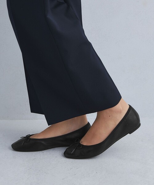 green label relaxing(グリーンレーベルリラクシング)の「ラウンド バレエシューズ / フラットシューズ(バレエシューズ・レディース・シルバー/その他1/ブラック・24.5cm/24cm/23.5cm/22.5cm/25cm/23cm)」の2枚目の写真