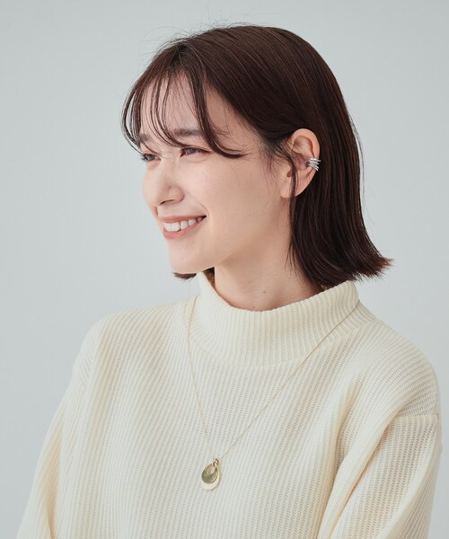 SHOO・LA・RUE（シューラルー）の「◆カラードロップネックレス（ネックレス・レディース・ライトオレンジ系/ネイビー/モスグリーン・00）」の8枚目の写真