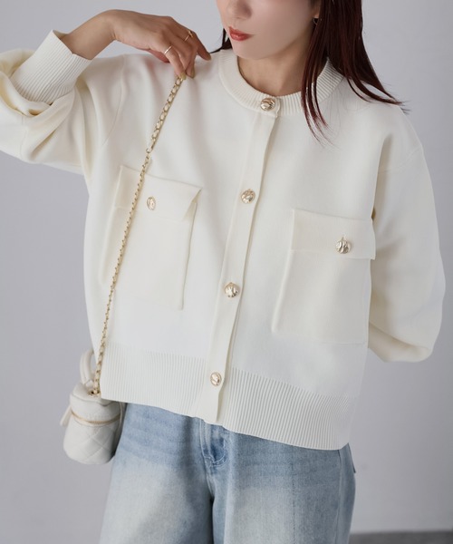 Riberry(リベリー)の「スポンディッシュ金ボタンショートカーデ(カーディガン/ボレロ・レディース・オフホワイト/ブラック/グレイッシュベージュ/ブラウン・FREE)」の17枚目の写真