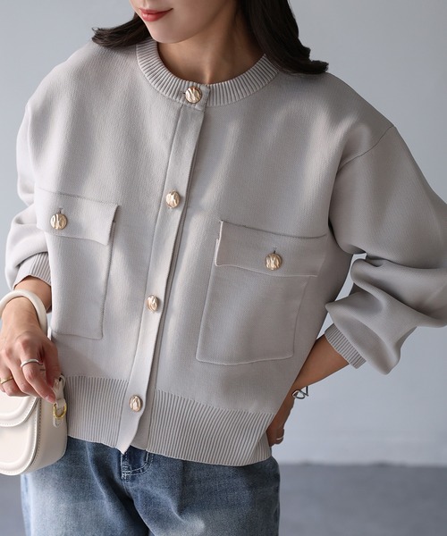 Riberry(リベリー)の「スポンディッシュ金ボタンショートカーデ(カーディガン/ボレロ・レディース・オフホワイト/ブラック/グレイッシュベージュ/ブラウン・FREE)」の21枚目の写真