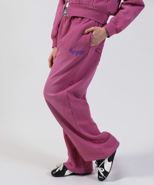 【SEQUENZ（シークエンズ）】LOGO APPLIQUE SWEAT PANTS / フェード スウェット オーバーサイズ ヴィンテージライク 裏起毛 ≪SET UP着用可能≫（スウェットパンツ）｜SEQUENZ（シークエンズ）