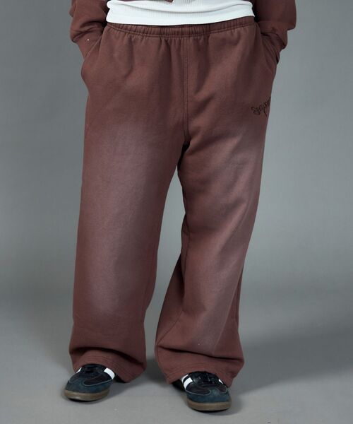 【SEQUENZ（シークエンズ）】LOGO APPLIQUE SWEAT PANTS / フェード スウェット オーバーサイズ ヴィンテージライク 裏起毛 ≪SET UP着用可能≫（スウェットパンツ）｜SEQUENZ（シークエンズ）