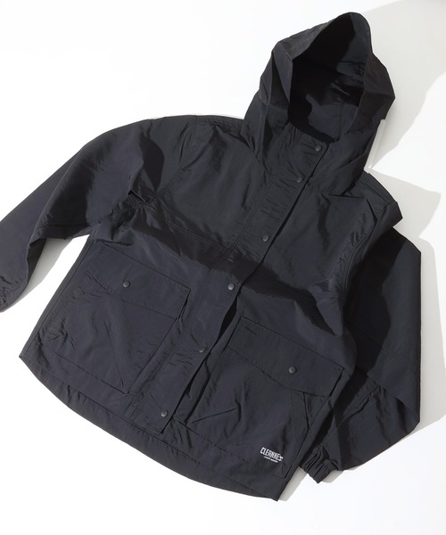 KRIFF MAYER Lady's Collection（クリフメイヤーレディースコレクション）の「クリーネスマウンテンパーカー（マウンテンパーカー・レディース・グレイッシュベージュ/ブラック/ブルー/その他5/イエロー/カラフル/ライトグレー・LARGE/MEDIUM）」の3枚目の写真