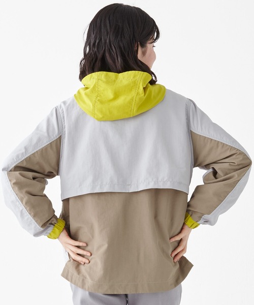 KRIFF MAYER Lady's Collection（クリフメイヤーレディースコレクション）の「クリーネスマウンテンパーカー（マウンテンパーカー・レディース・グレイッシュベージュ/ブラック/ブルー/その他5/イエロー/カラフル/ライトグレー・LARGE/MEDIUM）」の13枚目の写真