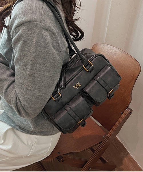 FREE STYLISTS(フリー スタイリスト)の「Y2K レトロ バックルデザインBAG / 500mlペットボトル収納可能(ショルダーバッグ・レディース・ブラウン/ダークブラウン/ブラック・FREE)」の7枚目の写真