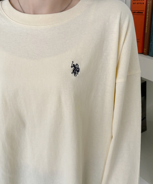 U.S. POLO ASSN.(ユーエスポロアッスン)の「U.S. POLO ASSN. 裾タグ 袖口リブ ロンT(Tシャツ/カットソー・レディース・スミクロ/アイボリー/ベージュ・L/M/S)」の9枚目の写真