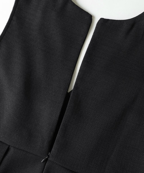 Pierrot（ピエロ）の「選べるIラインジャンパースカート（ジャンパースカート・レディース・ブラック系その他/ブラック/ネイビー系/ベージュ系・PM/L/M）」の15枚目の写真