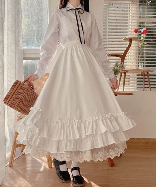 Mayree（メイリー）の「【Mayree】レース切替 リボン ティアード ロングスカート（スカート・レディース・ブラック/ホワイト・SMALL/MEDIUM/LARGE）」の4枚目の写真