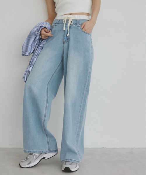 ANGIE(アンジー)の「ダブルウエスト デニムパンツ(デニムパンツ・レディース・ブラック/サックスブルー・SMALL/MEDIUM)」の2枚目の写真