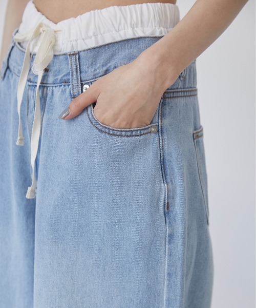 ANGIE(アンジー)の「ダブルウエスト デニムパンツ(デニムパンツ・レディース・ブラック/サックスブルー・SMALL/MEDIUM)」の12枚目の写真