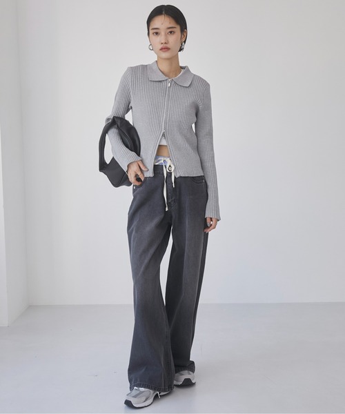 ANGIE(アンジー)の「ダブルウエスト デニムパンツ(デニムパンツ・レディース・ブラック/サックスブルー・SMALL/MEDIUM)」の3枚目の写真