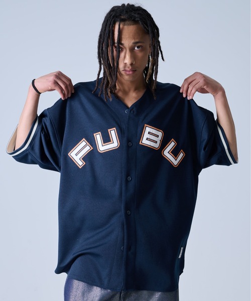 FUBU( フブ)の「FUBU フブ ブランド ロゴ ワッペン 刺繍 アメカジ 半袖 ユニフォーム風 ベースボールシャツ(その他トップス・メンズ・ネイビー/ブラック・L/XL/XXL/M)」の7枚目の写真