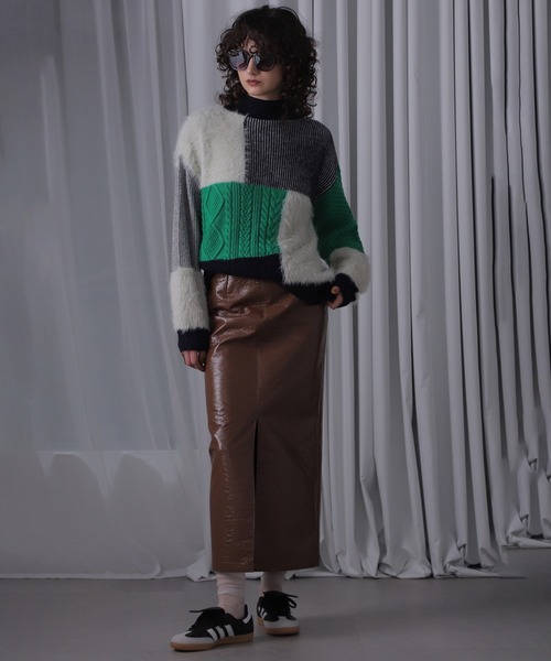 ROSE BUD(ローズバッド)の「ブロッキングニット(ニット/セーター・レディース・ブルー/グリーン/ピンク・ONE SIZE)」の5枚目の写真