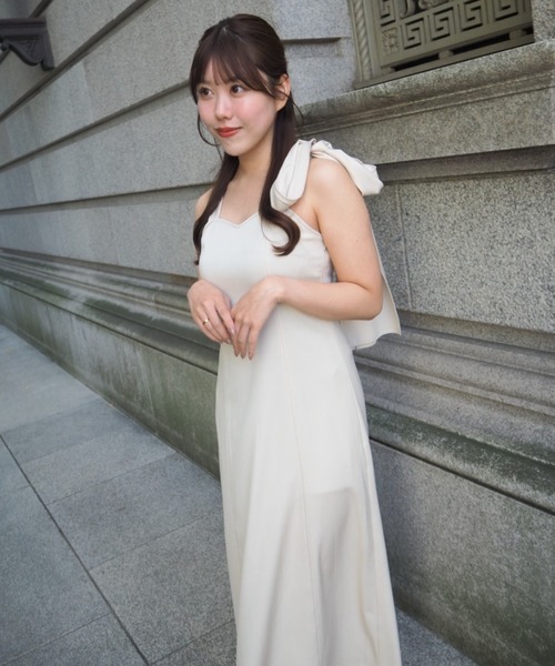 SELFIST(セルフィスト)の「【nonno掲載】4WAY デニムライクリボン付キャミワンピース 夏服 レイヤード ステッチデザイン(ワンピース・レディース・ネイビー/ベージュ/ブラック・38/36)」の10枚目の写真