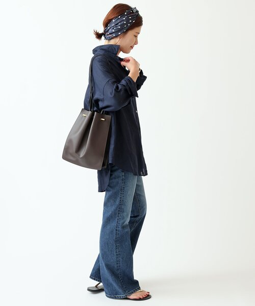 Spick & Span（スピックアンドスパン）の「《追加》80リネンカシュクールビッグシャツ（シャツ/ブラウス・レディース・ホワイト/ベージュ/ネイビー/サックスブルー/イエロー/マルチ/その他6/その他11・FREE）」の17枚目の写真