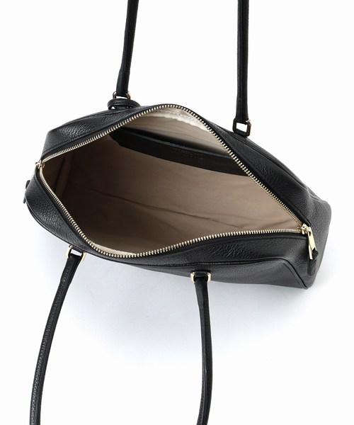 La TOTALITE(ラトータリテ)の「【CHRISTIAN VILLA/クリスチャンヴィラ】チャーム付きボストンBAG(ボストンバッグ・レディース・ブラック/アイボリー・FREE)」の16枚目の写真