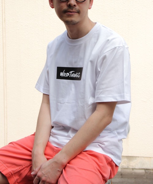WILD THINGS(ワイルドシングス)の「WILD THINGS/ワイルドシングス ボックスロゴTEE BOX LOGO TEE(Tシャツ/カットソー・レディース・ホワイト/ブラック/グレー・XL/L/M)」の4枚目の写真