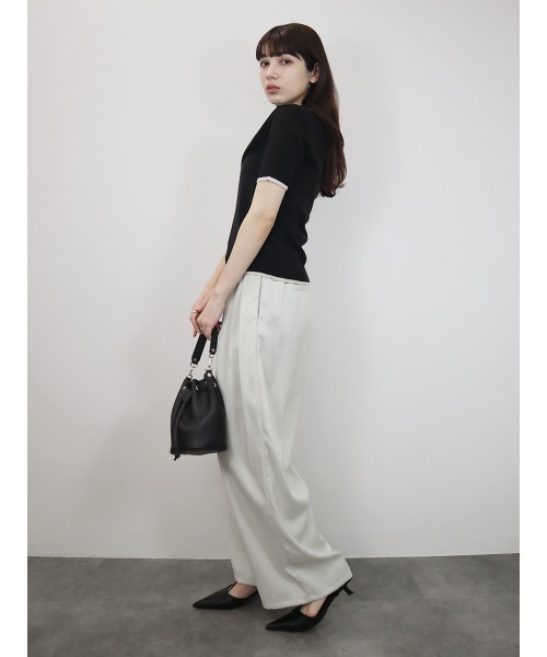 Reurie'(レウリィ)の「ツイルダブルタックスラックス/twill double tuck slacks ワイドパンツ モード カジュアル オフィス パイピング タック入り(スラックス・レディース・アイボリー/チャコールグレー・FREE)」の9枚目の写真