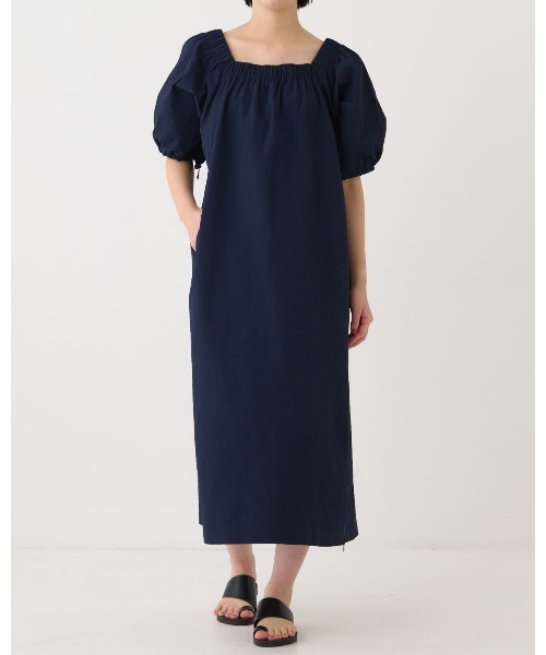 THOUSAND MILE(サウザンドマイル)の「【THOUSAND MILE】GATHERED DRESS SEERSUCKER /ギャザードレス シアサッカー(ワンピース・レディース・ブラック/オリーブ/ネイビー・FREE)」の3枚目の写真