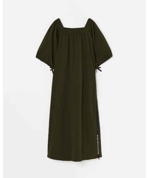 THOUSAND MILE(サウザンドマイル)の「【THOUSAND MILE】GATHERED DRESS SEERSUCKER /ギャザードレス シアサッカー(ワンピース・レディース・ブラック/オリーブ/ネイビー・FREE)」の2枚目の写真