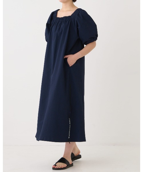 THOUSAND MILE(サウザンドマイル)の「【THOUSAND MILE】GATHERED DRESS SEERSUCKER /ギャザードレス シアサッカー(ワンピース・レディース・ブラック/オリーブ/ネイビー・FREE)」の4枚目の写真