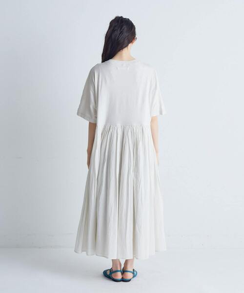 conges payes ADIEU TRISTESSE（コンジェ ペイエ アデュートリステス）の「◆2重布帛ドルマンスリーブワンピース（ワンピース・レディース・ブラック/ライトグレー/ブラウン/レッド・FREE）」の10枚目の写真