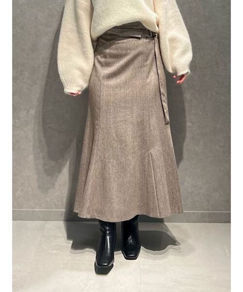 LAGUNAMOON（ラグナムーン）の「ウエストラペルツイードマーメイドスカート（スカート・レディース・ベージュ/ライトグレー/チャコールグレー・SMALL/MEDIUM）」の21枚目の写真