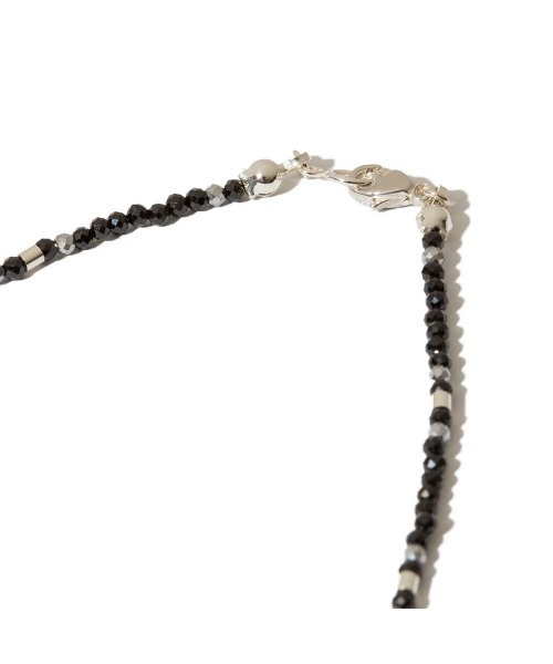 LAPUIS(ラピュイ)の「LAPUIS Random Stone necklace(ラピュイ ランダム ストーン ネックレス)(ネックレス・メンズ・クリア/マルチ/ブラック/ブラウン・FREE)」の7枚目の写真