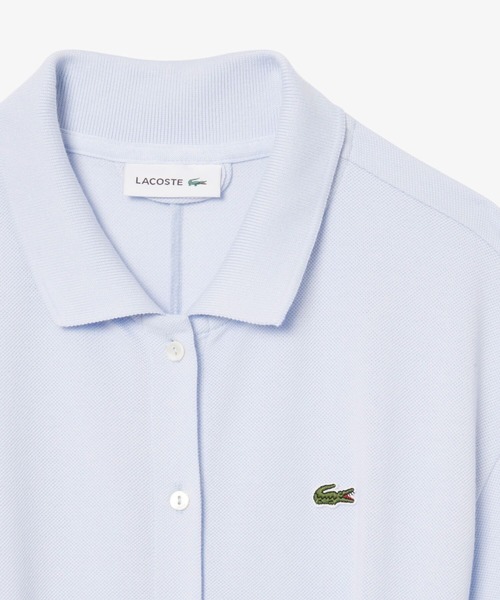 LACOSTE(ラコステ)の「鹿の子地シャツドレス ドレープフレアワンピース(シャツワンピース・レディース・ペールイエロー/グレイッシュブルー/ネイビー/アクア・34/38/40/36)」の12枚目の写真