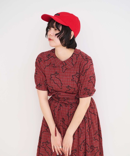 I am I in fact...（アイアムアイインファクト）の「run rabbit 刺繍キャップ（キャップ・レディース・レッド/ネイビー・FREE）」の10枚目の写真