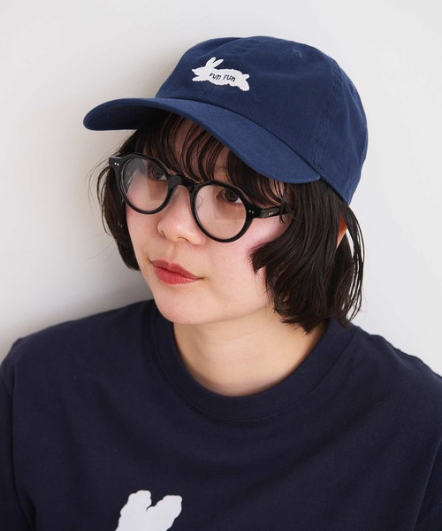 I am I in fact...（アイアムアイインファクト）の「run rabbit 刺繍キャップ（キャップ・レディース・レッド/ネイビー・FREE）」の8枚目の写真