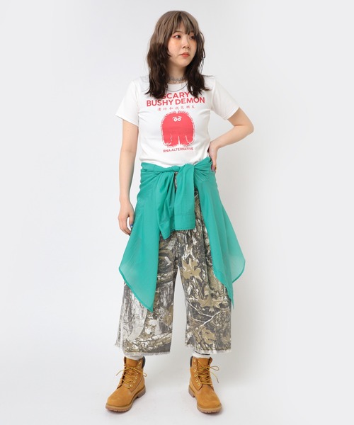 RNA(アールエヌエー)の「M2459 BUSHYDEMONチビT(Tシャツ/カットソー・レディース・ブラウン/ホワイト/ライトブルー・MEDIUM)」の17枚目の写真