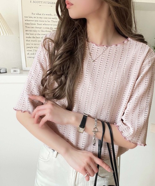 classicalelf（クラシカルエルフ）の「肌見せしすぎず、ほんのり色っぽ。透かし編みメロウトップスカットソー（半袖）（Tシャツ/カットソー・レディース・ピンク/アイボリー/ブラック/ライトグレー・SMALL/LARGE/MEDIUM/X-LARGE）」の4枚目の写真