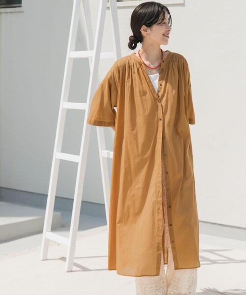 URBAN RESEARCH DOORS（アーバンリサーチドアーズ）の「コットンボイルロールアップハーフスリーブワンピース（ワンピース・レディース・オレンジ/グリーン系その他/ブラック/ブルー・MEDIUM）」の15枚目の写真