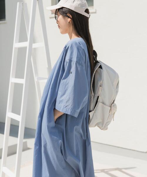 URBAN RESEARCH DOORS（アーバンリサーチドアーズ）の「コットンボイルロールアップハーフスリーブワンピース（ワンピース・レディース・オレンジ/グリーン系その他/ブラック/ブルー・MEDIUM）」の7枚目の写真