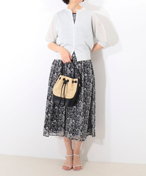 NOLLEY'S LIGHT(ノーリーズライト)の「袖レース柄5分袖カーディガン(ニット/セーター・レディース・ベージュ/ライトグレー/オフホワイト・38)」の5枚目の写真