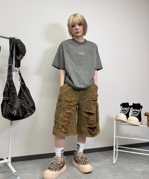 ATMARK(アットマーク)の「《3サイズ展開 / UNISEX 》デニム アソートハーフパンツ ショートパンツ(デニムパンツ・メンズ・ブルー系その他2/ブラック/サックスブルー/ブルー/グリーン/ブラック×ホワイト/ブルー系その他・MEDIUM/LARGE/X-LARGE)」の13枚目の写真