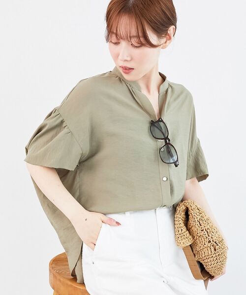 le.coeur blanc（ルクールブラン）の「《お気に入り急上昇！！》ヴィンテージライクフレアスリーブブラウス（シャツ/ブラウス・レディース・オフホワイト/ブラック/ブラウン/カーキオリーブ・38）」の4枚目の写真