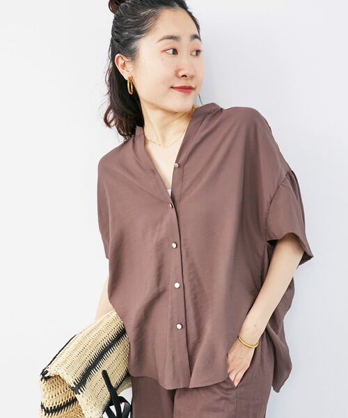 le.coeur blanc（ルクールブラン）の「《お気に入り急上昇！！》ヴィンテージライクフレアスリーブブラウス（シャツ/ブラウス・レディース・オフホワイト/ブラック/ブラウン/カーキオリーブ・38）」の7枚目の写真