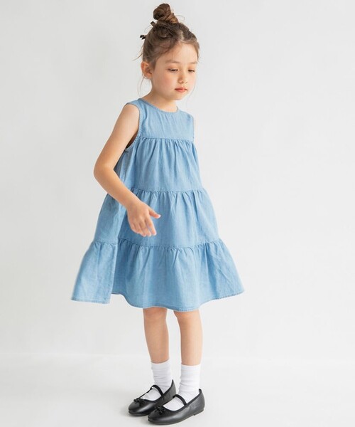 EDWIN（エドウィン）の「【Ou? by EDWIN】デニムティアードワンピース（ワンピース・キッズ・サックスブルー・100/90/110/130/120/150/140）」の4枚目の写真